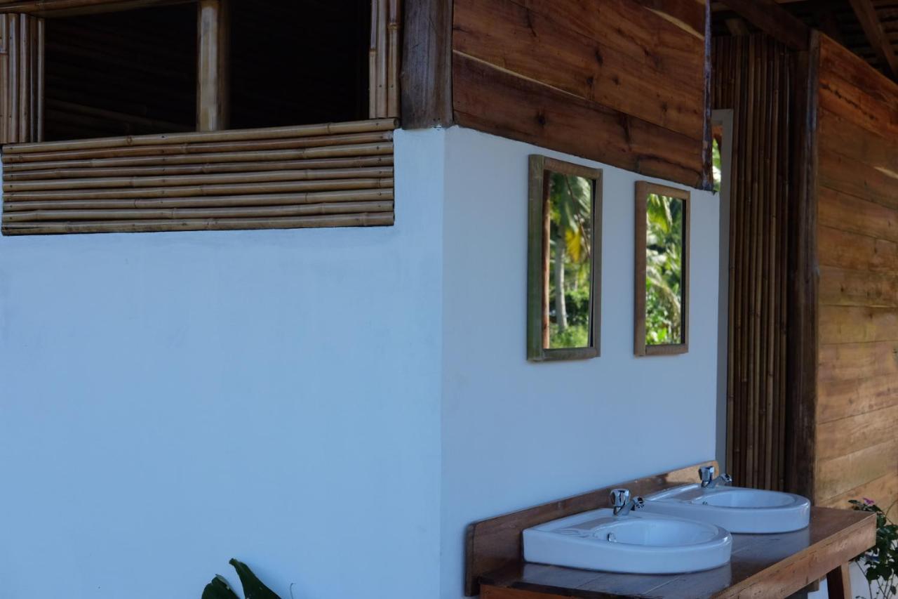 Palayan Paradise Huts San Vicente  Esterno foto
